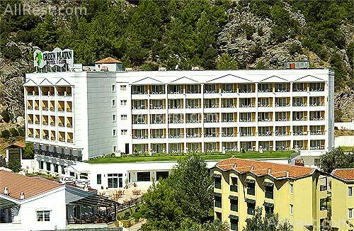 Green Platan Club & Hotel 